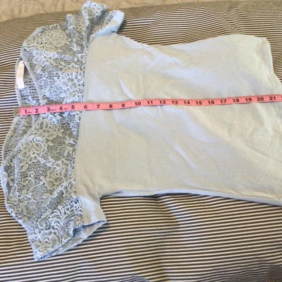 Anne Fontaine Light Blue Lace Short Sleeve Top - Picture 11 of 12